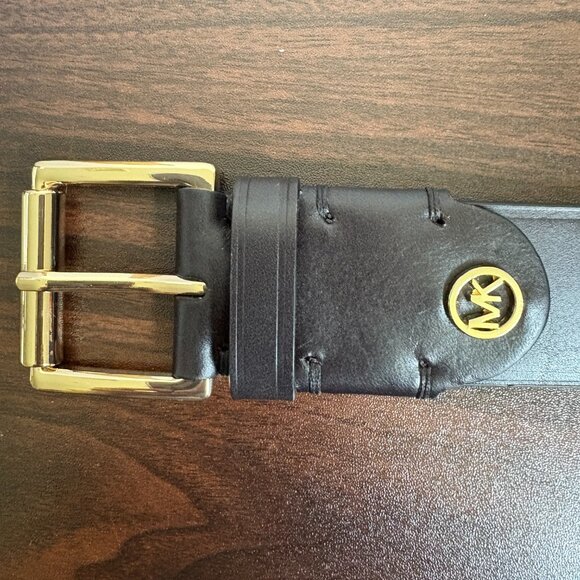 Michael Kors Women's Black and Gold Hardware Leather Belt Small - Picture 3 of 8